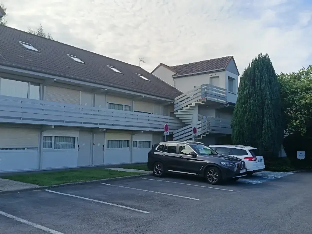 Jon Green_Hôtel Restaurant Campanile Béthune_Fouquières-lès-Béthune_review