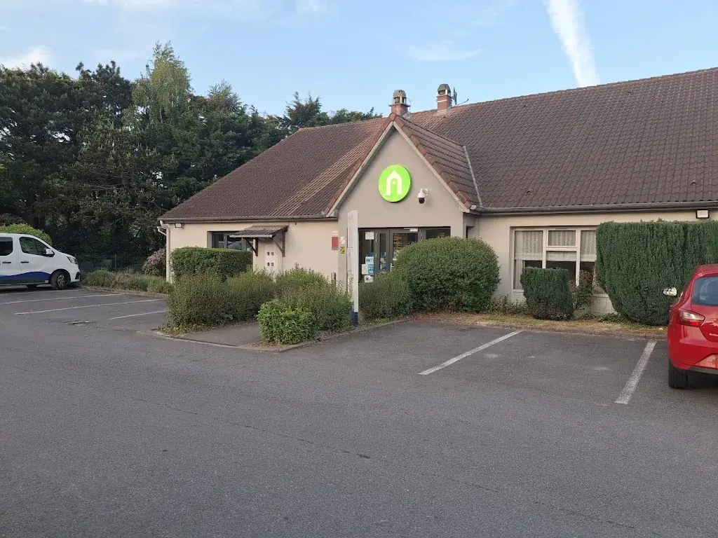 Isaac Hincke2_Hôtel Restaurant Campanile Béthune_Fouquières-lès-Béthune_review