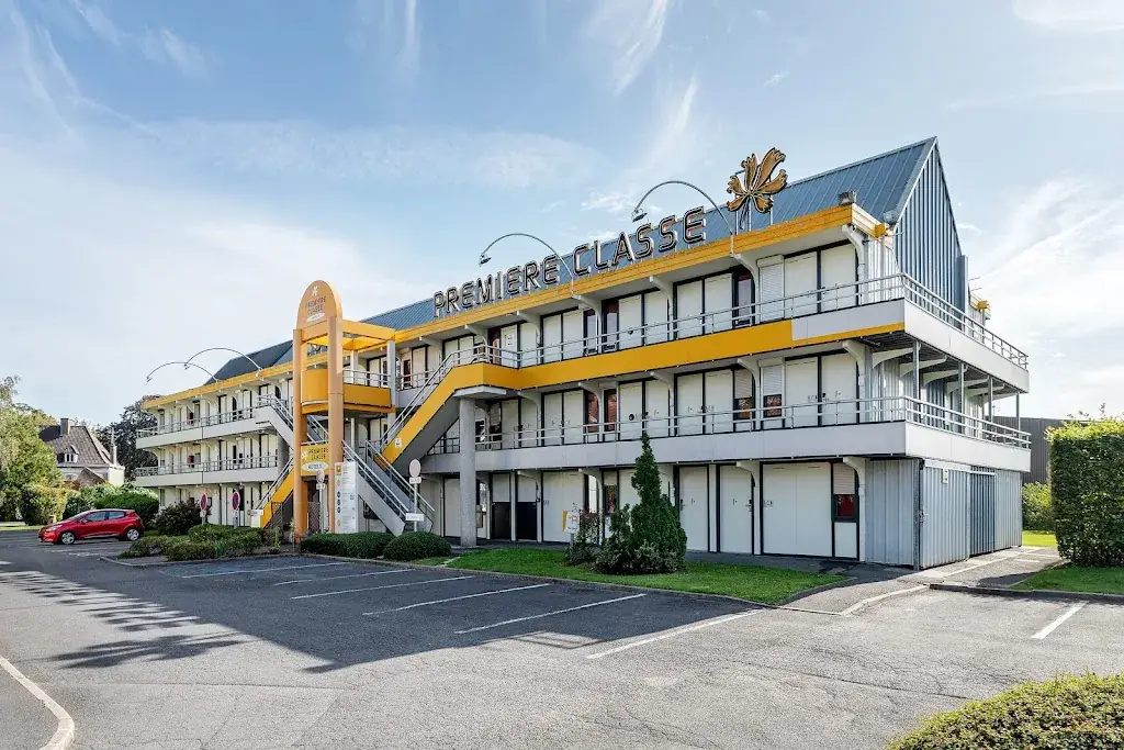 Premiere Classe Béthune restaurant in Fouquières-lès-Béthune