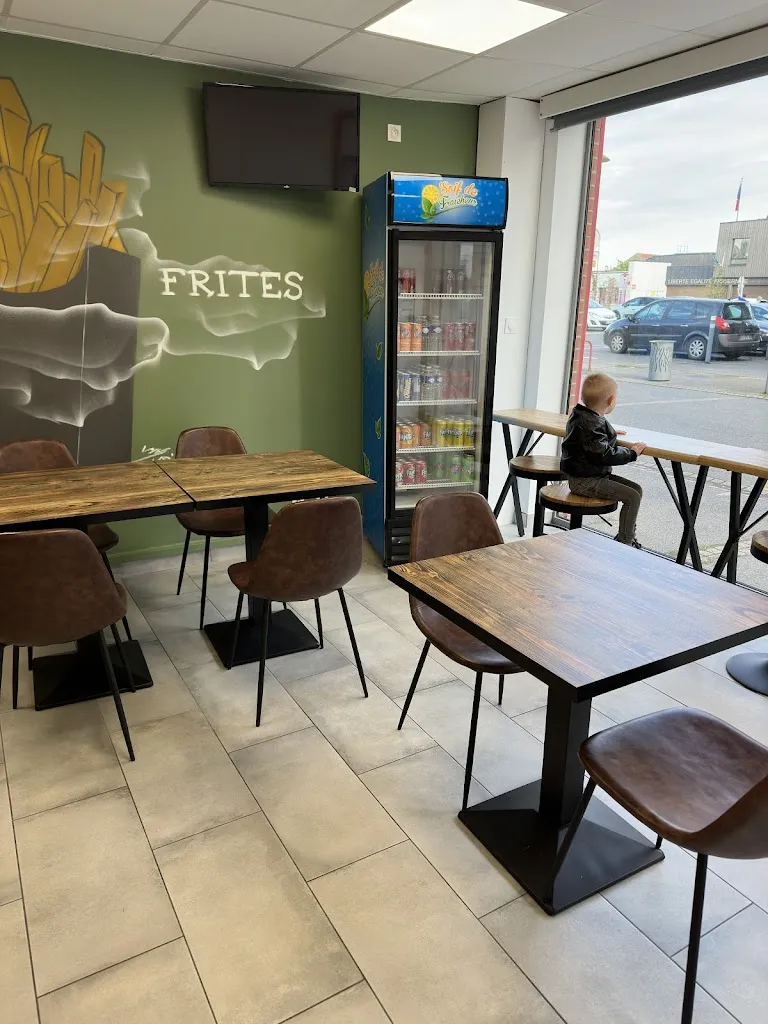 Crousty Frites_Dunkerque_slider_image_1