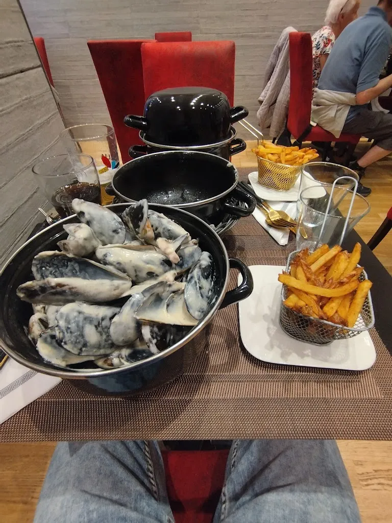 Logan BnnK_la bonne moule_Voiron_recensione