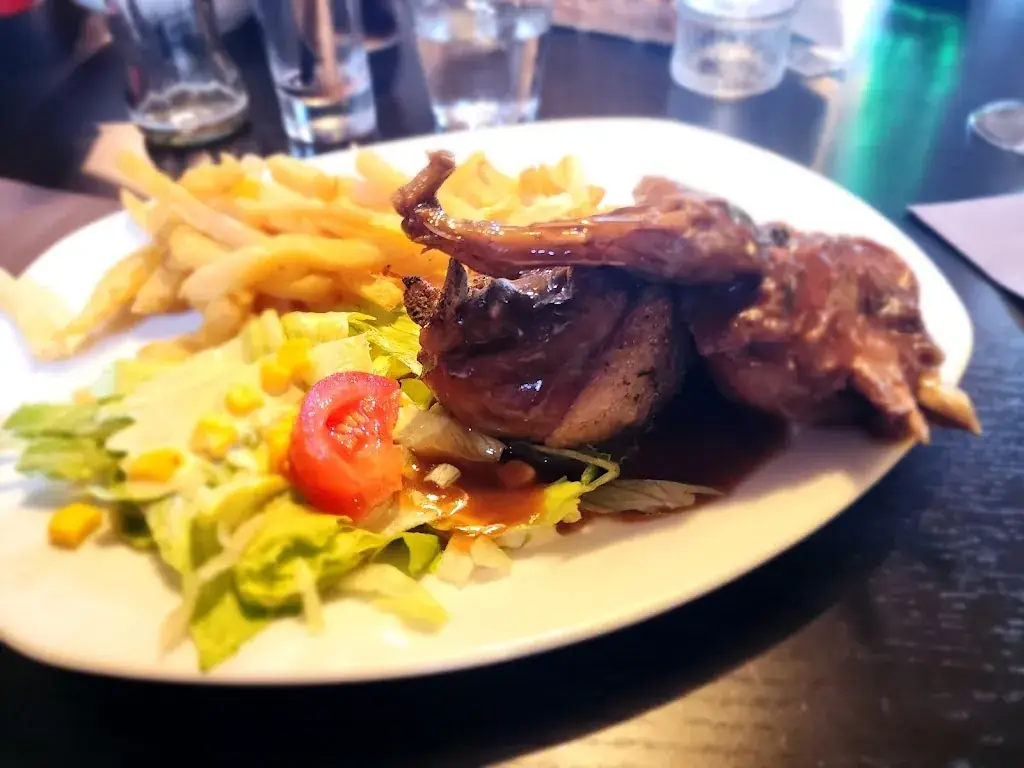 chris schenian_La Ferme des Hirondelles_Fretin_review