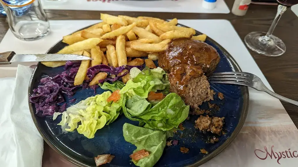 Pascal DEGHAYE_Bar/Friterie La Licorne_Gommegnies_review