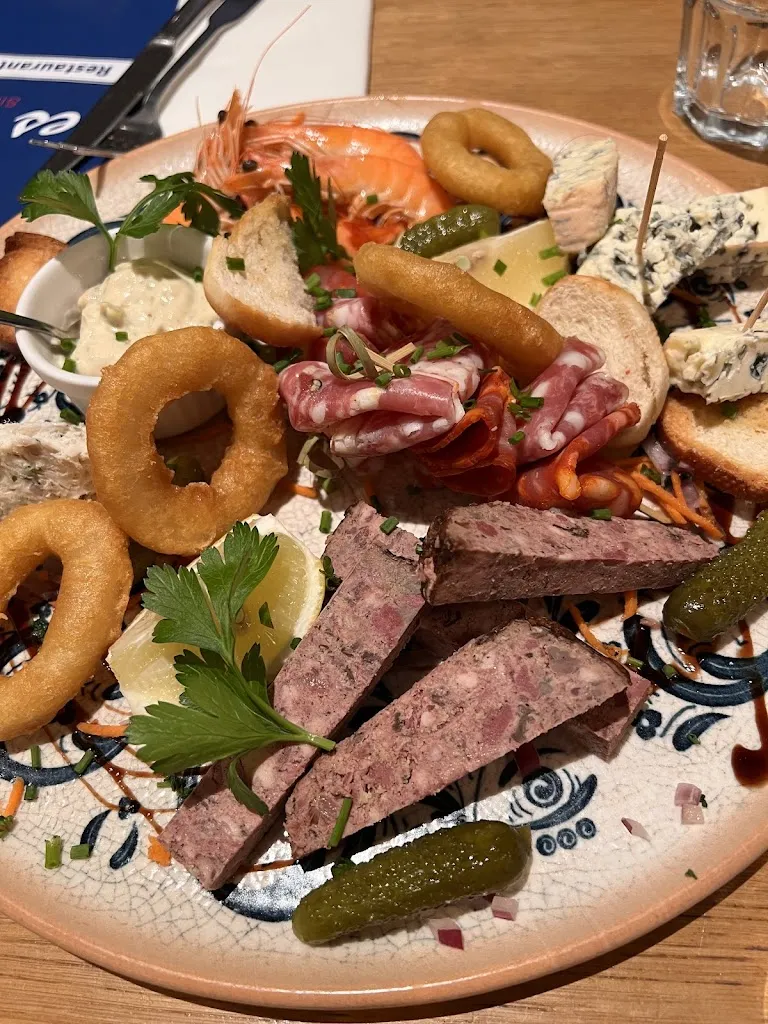 Pascale MEYER _Les Délices_Fort-Mahon-Plage_review