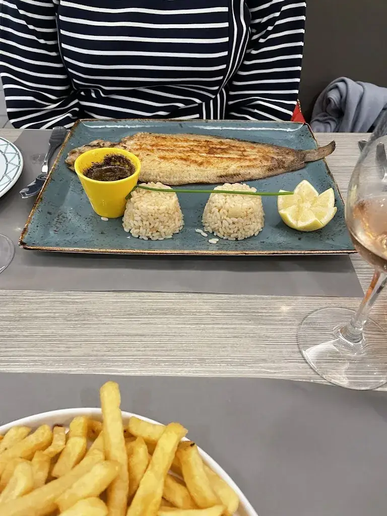 JOHN A_Hippocampe_Fort-Mahon-Plage_review