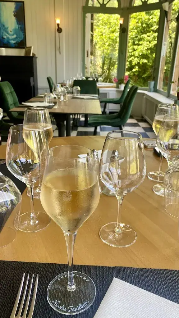 Séverine Lolivier_Auberge de la Louvière_Fort-Mahon-Plage_review