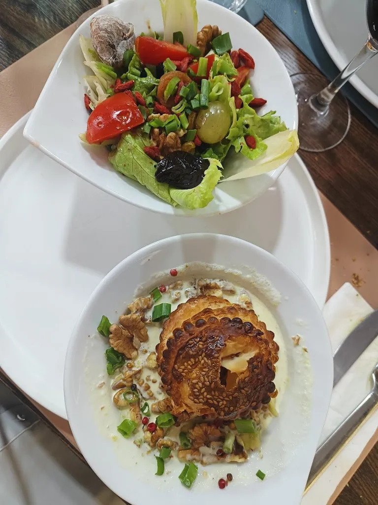 Anais Mengual Montaner_Le Coq Gourmand_Voiron_review