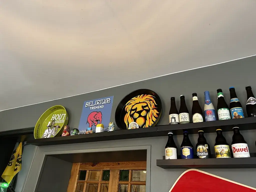 L'école buissonnière restaurant in Godewaersvelde