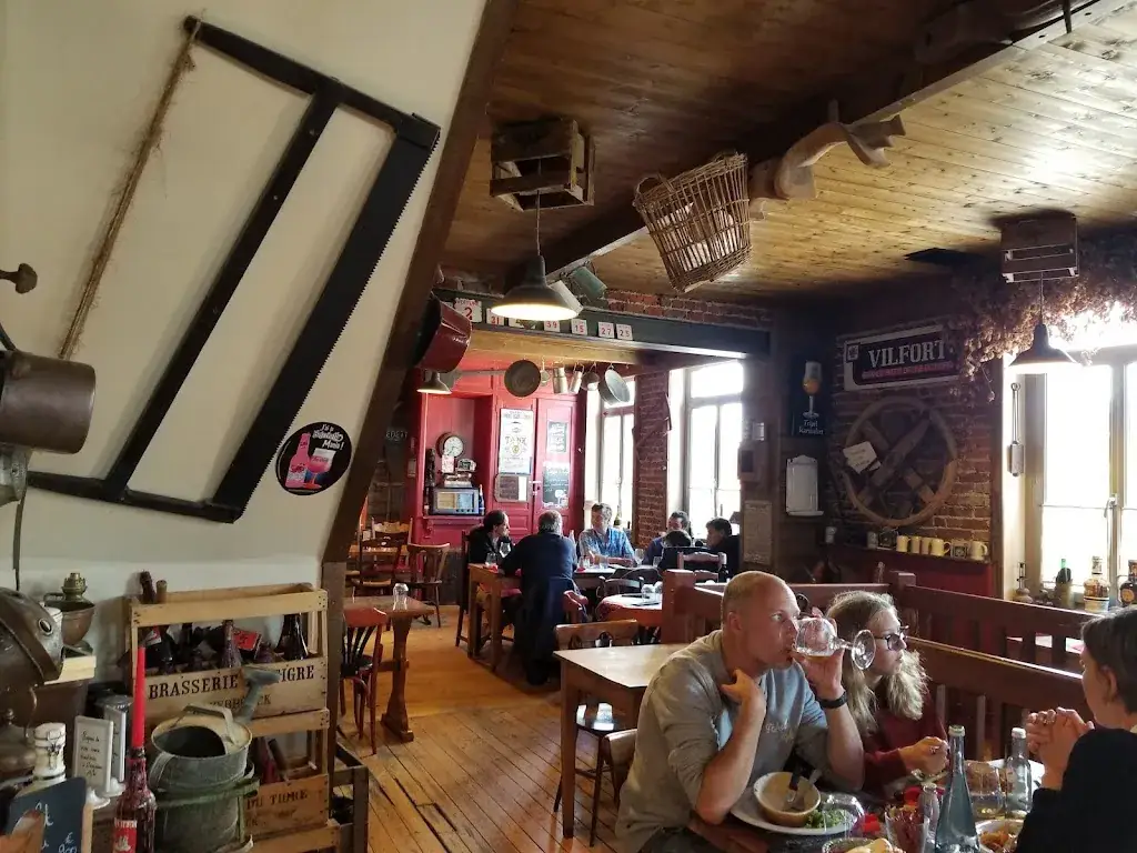 Debra Reisenthel_Estaminet Chez Léon_Estaires_recensione