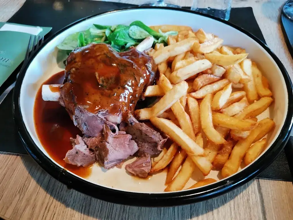 Estaminet Chez Léon_Estaires_slider_image_3