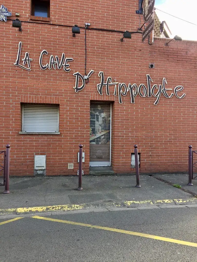 La Cave d'Hippolyte restaurant in Lesquin