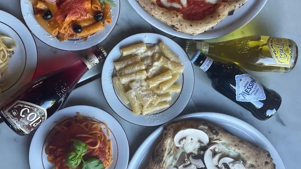 Ciuri Ciuri_Faches-Thumesnil_slider_image_3