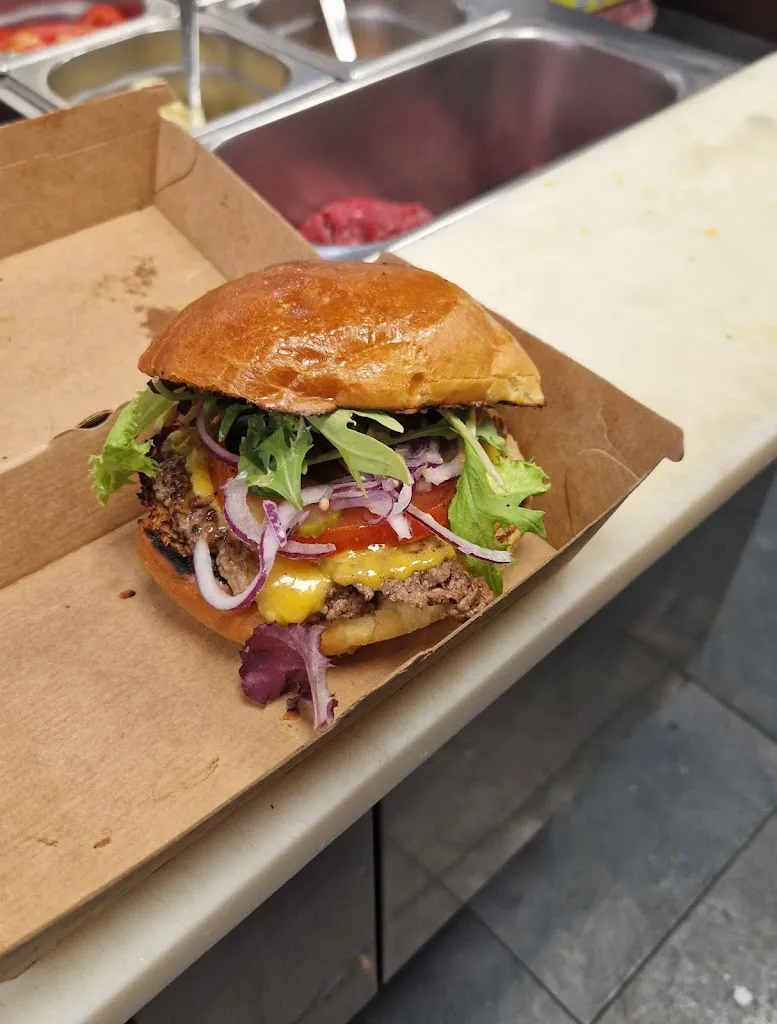 Cinquante 50 restaurant in Faches-Thumesnil