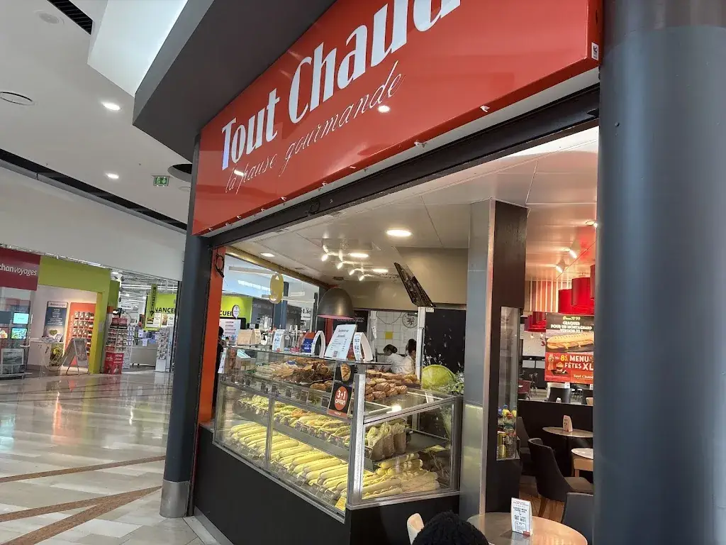 derisbourg david_TOUT CHAUD_Faches-Thumesnil_review