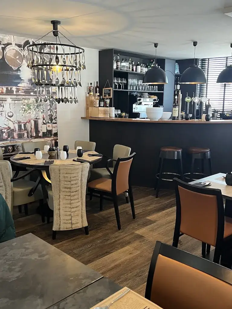 Chloé Butscher_Le Roi de la Moule_Ronchin_Bewertung