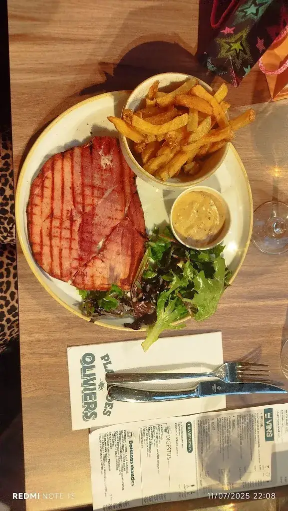 Luna Loup_Place des Oliviers Grande-Synthe_Grande-Synthe_recensione