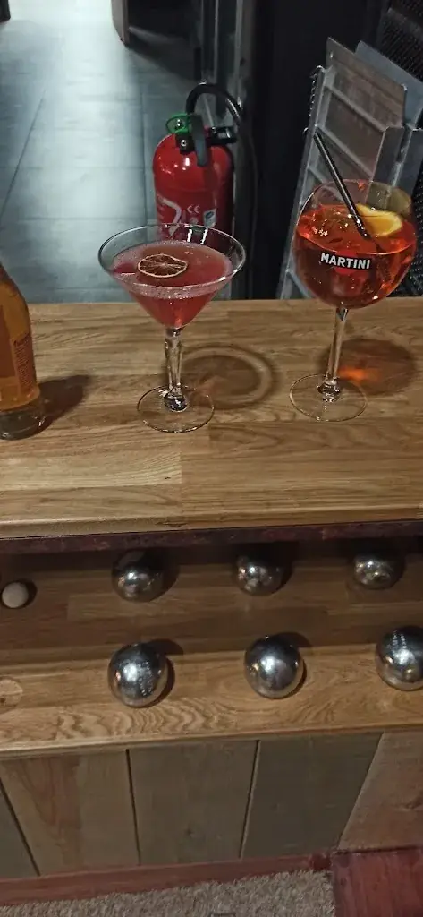 Virgi Nie_Place des Oliviers Grande-Synthe_Grande-Synthe_recensione