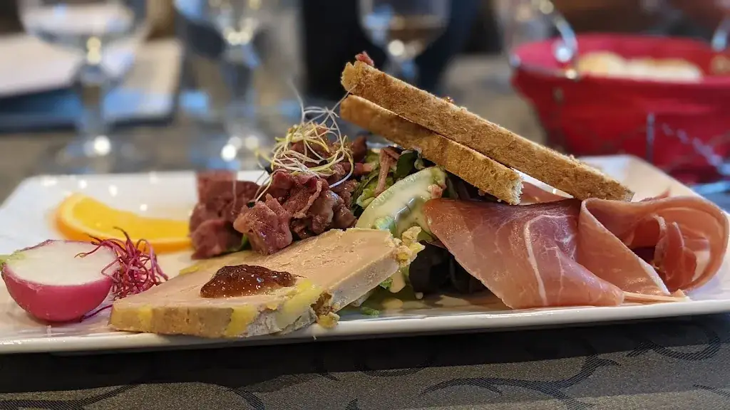 Gary Mack_La Saumonière_Rebreuve-sur-Canche_review