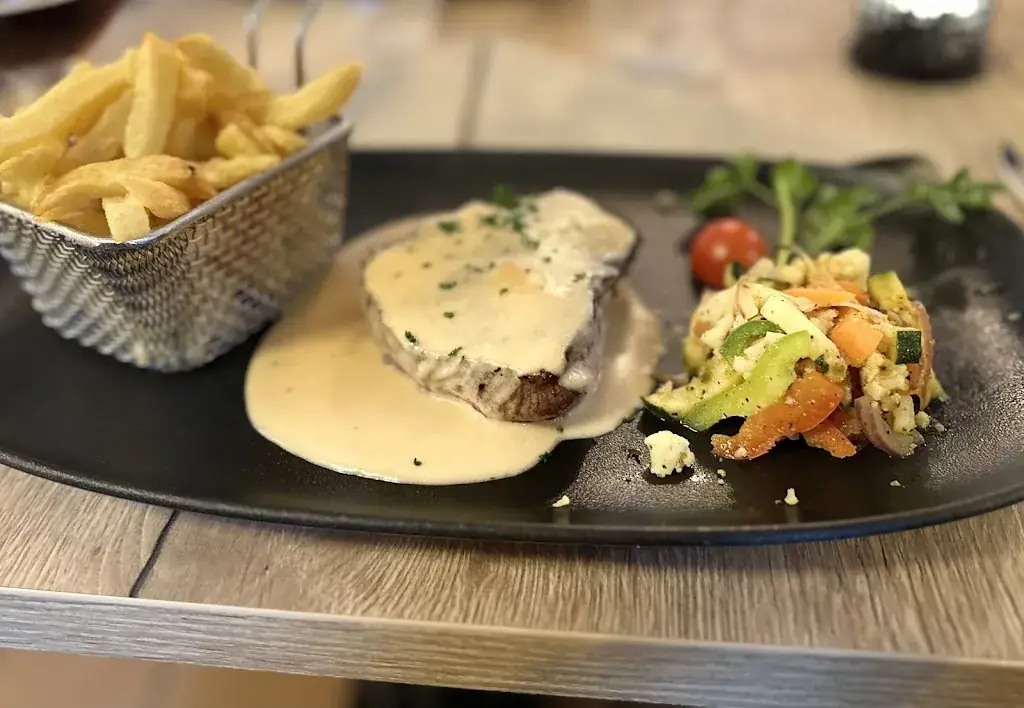 Brasserie Saint Poloise_Saint-Pol-sur-Ternoise_slider_image_3