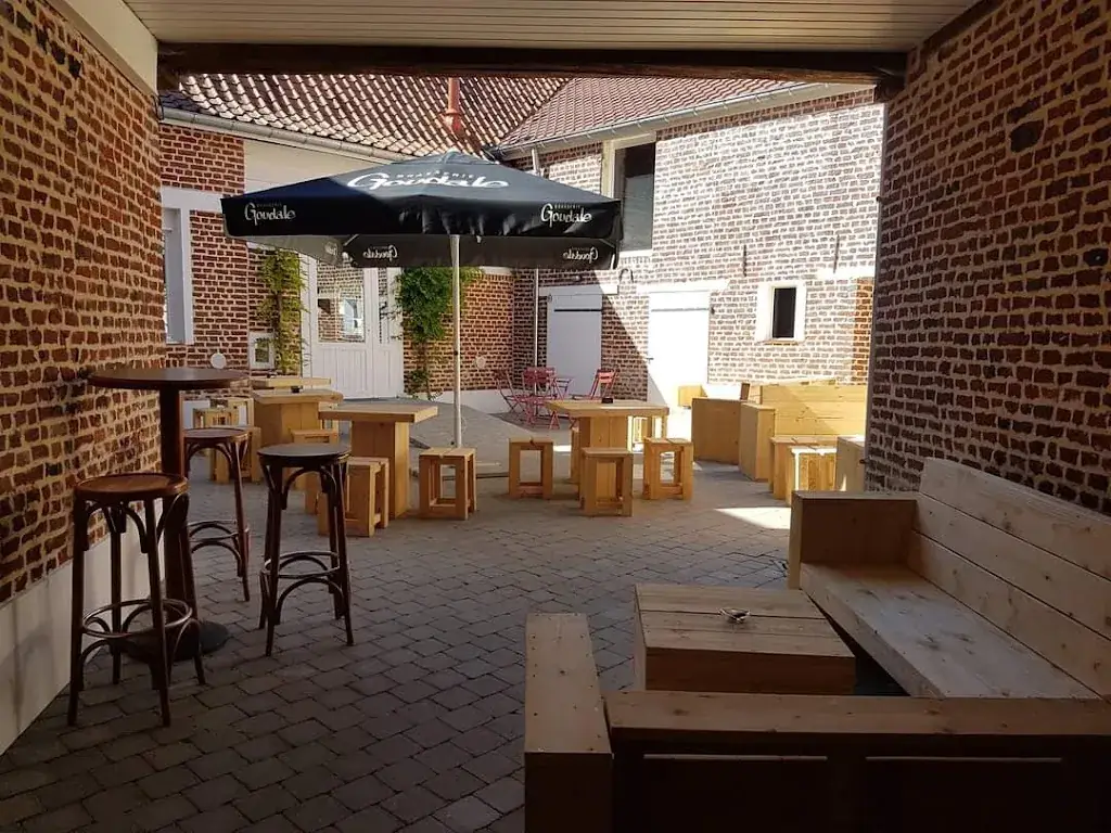 Le Saint Gilliet restaurant in Fruges