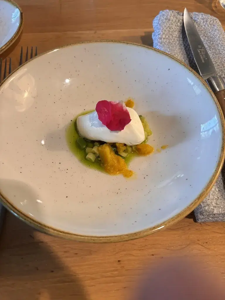 Toine M_Les Chênes_Augerolles_review