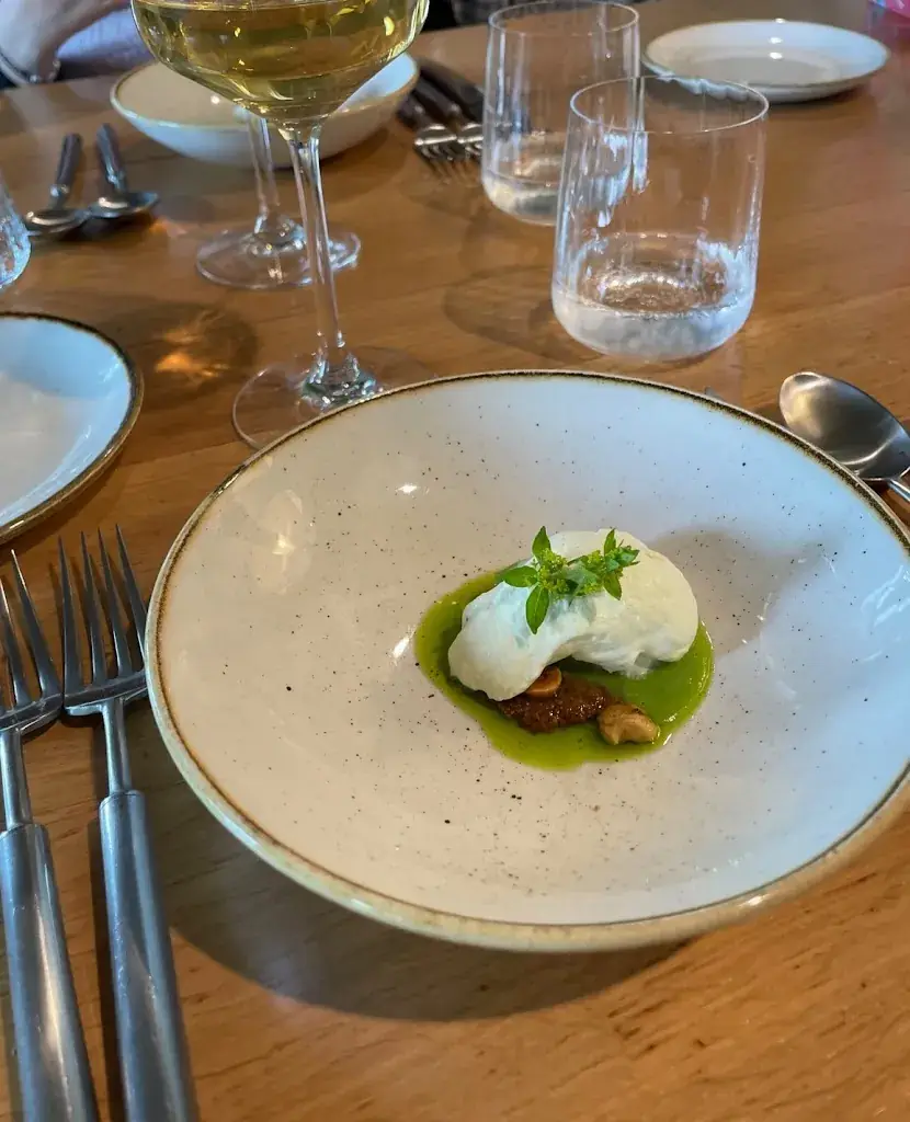 Chloé rh_Les Chênes_Augerolles_review