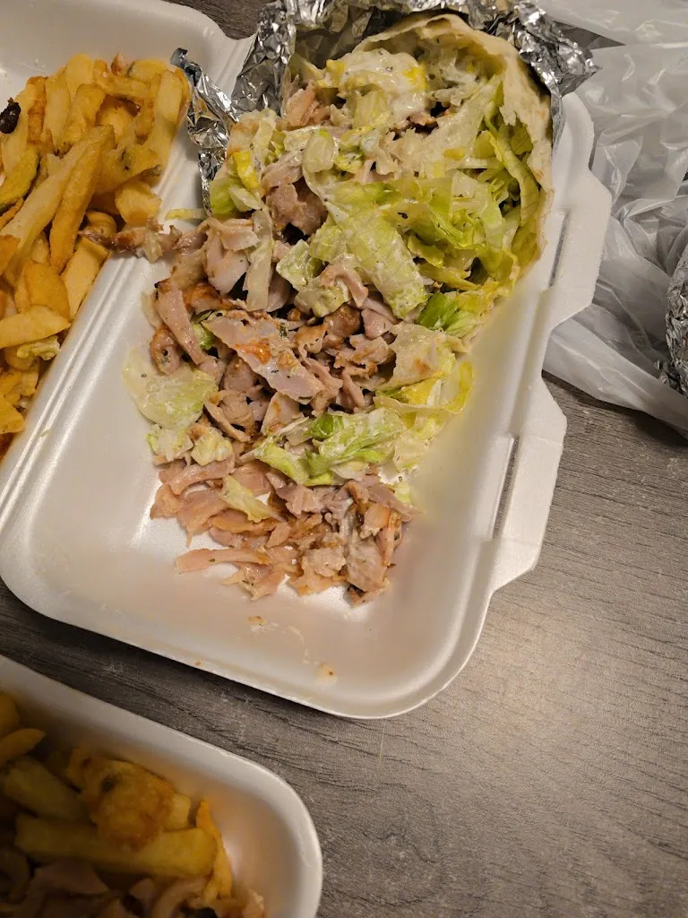 Dimitri_Restaurant Efes_Fruges_review