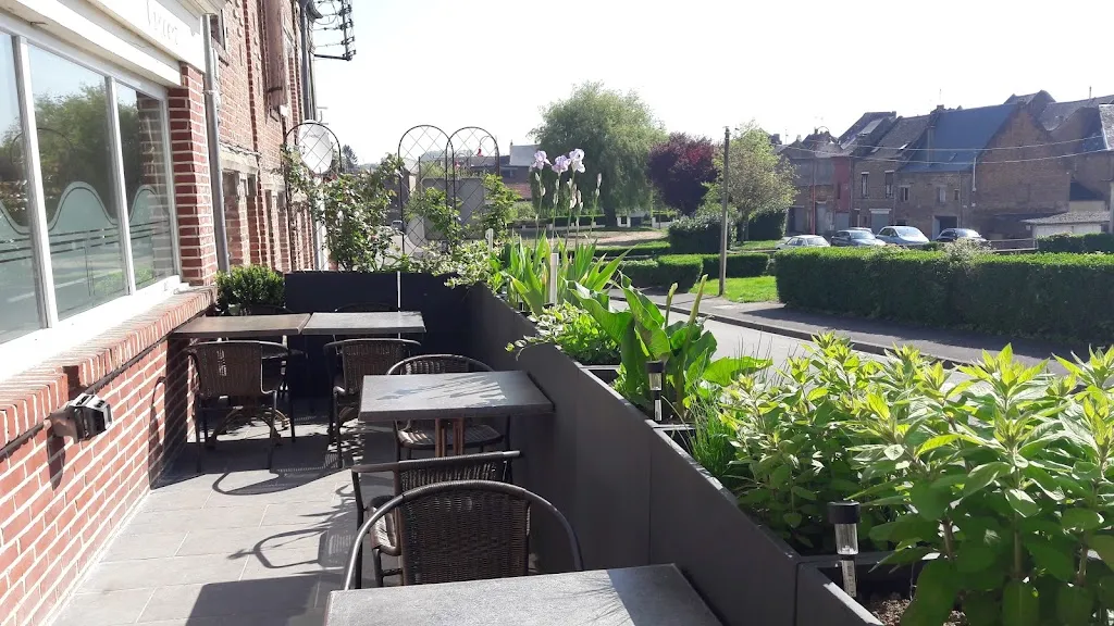 La Taverne Du Château restaurant in Guise