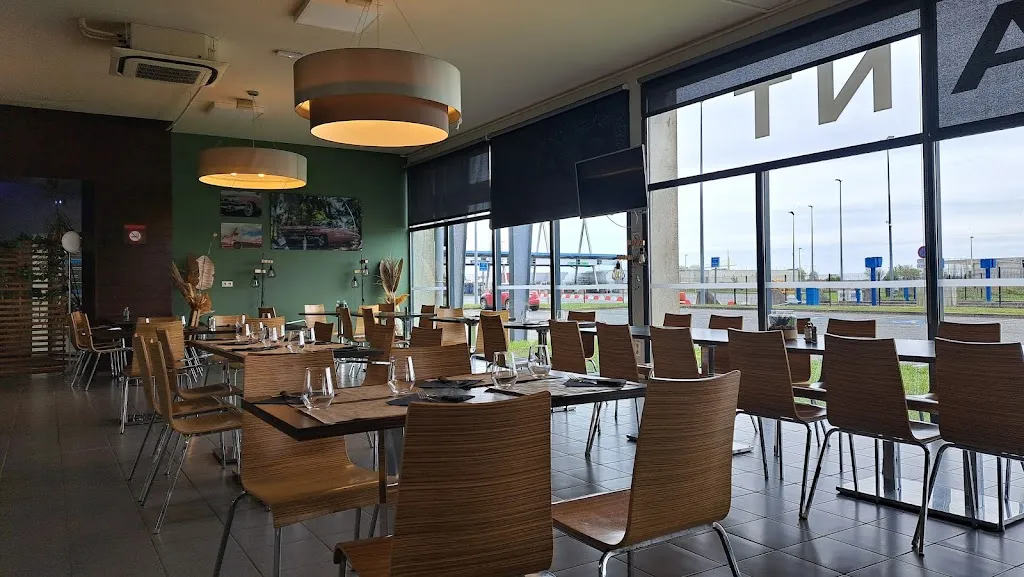 Sortie 48 Restaurant in Marck