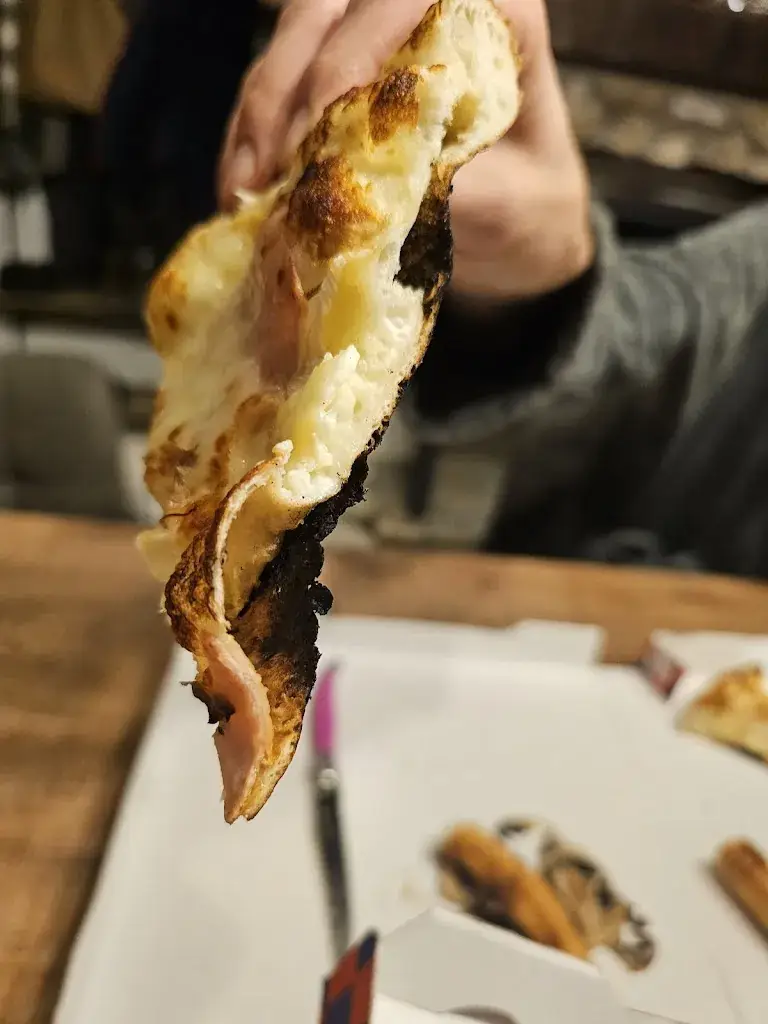 Jonathan Demaie_Milly Pizza_Harbonnières_review