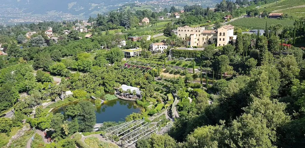William Elkington_Le Jardin_Neufchâtel-sur-Aisne_review