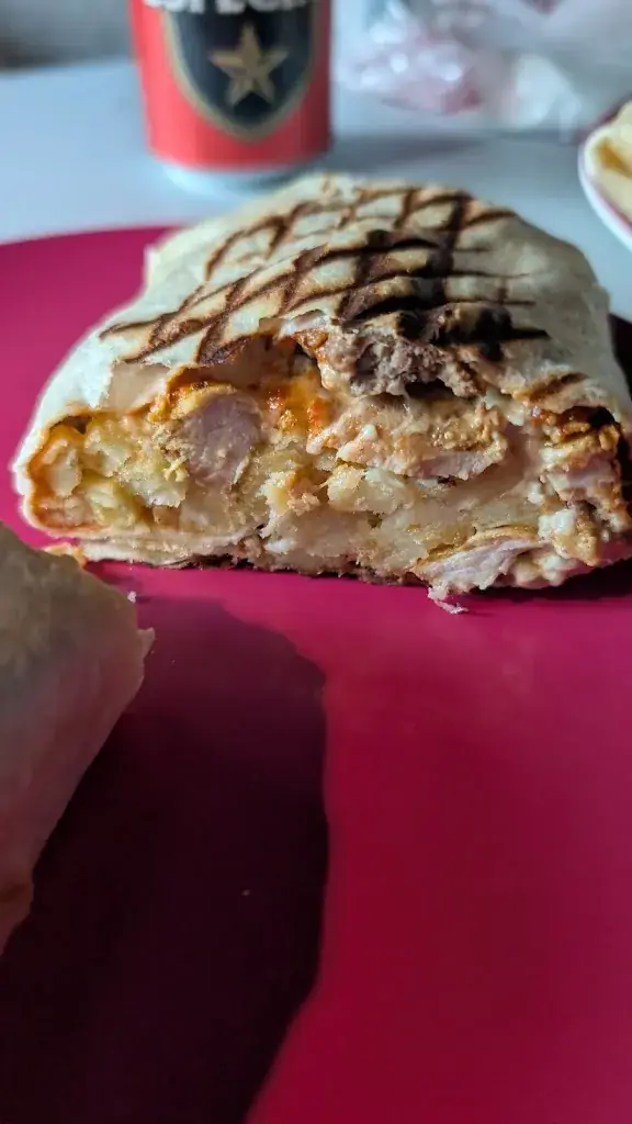 Suzanne_Le Palais d'Ankara_Villeneuve-sur-Aisne_review