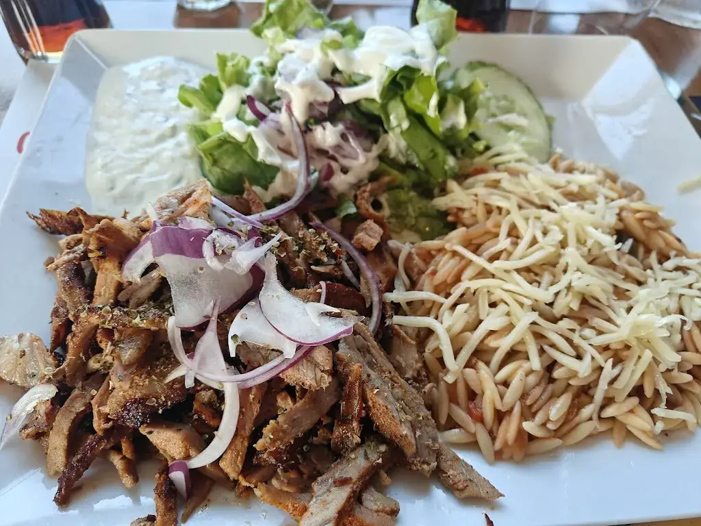 BILLY BANE_Le Knossos - Restaurant Grec_Saint-Amand-les-Eaux_review