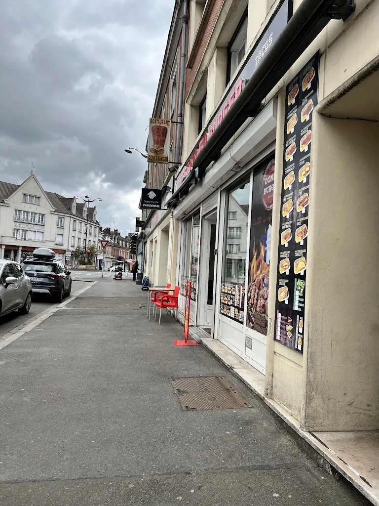 Sabiha Ouchila_RESTO DONER BURGER_Grandvilliers_reseña