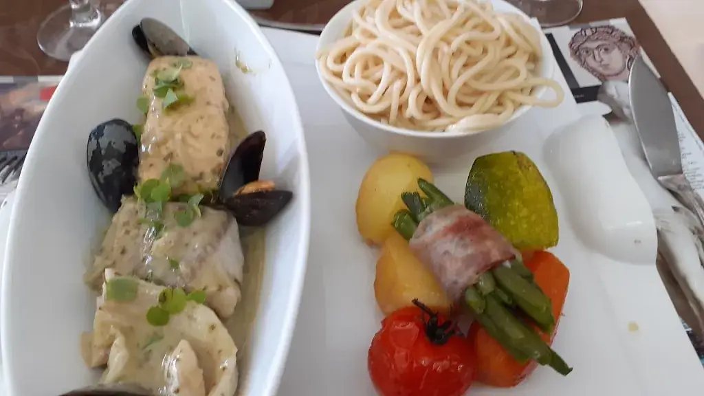 Menu_Restaurant la Toque Blanche Harnes Pas deCalais_Harnes_image_3