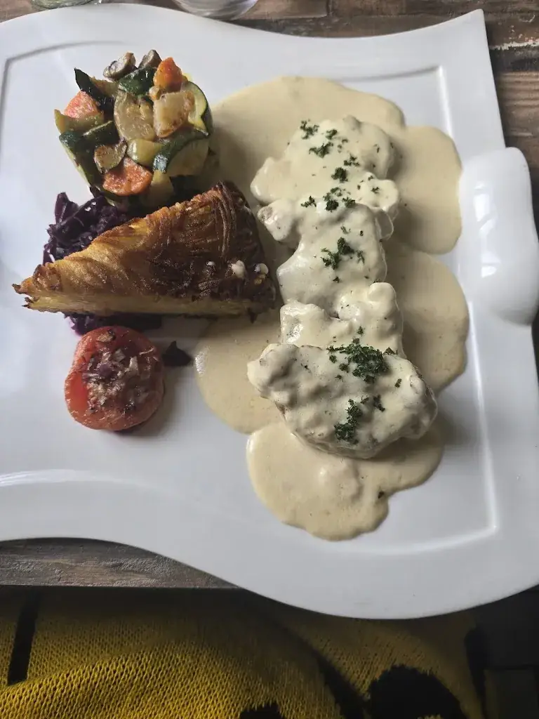 amandine Truffault_Restaurant la Toque Blanche Harnes Pas deCalais_Harnes_review