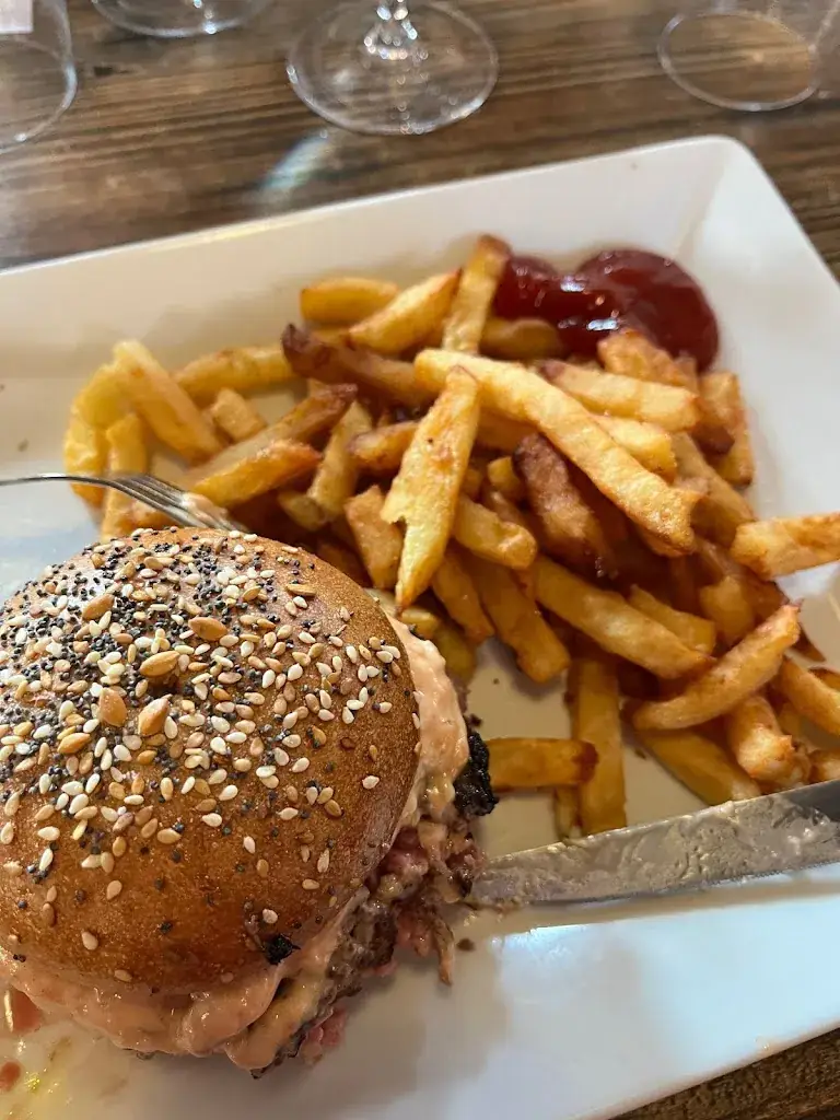 Laurent Thiebault_L'étable de Hem_Hem_review