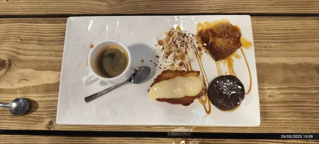 Jessica LEROUGE _L'étable de Hem_Hem_review