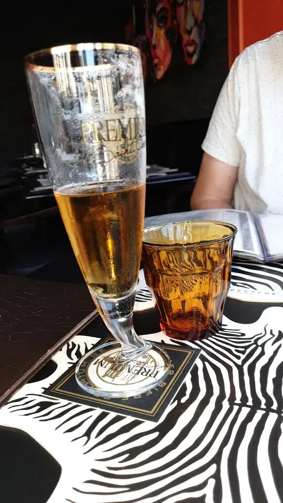 annette helliwell_Restaurant La Terrasse_Saint-Omer_review