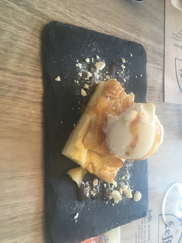 Santhosh Jose Puthiyaparambil_Restaurant Le Panorama  PAS DE COLIS 12h-14h_Grenay_review