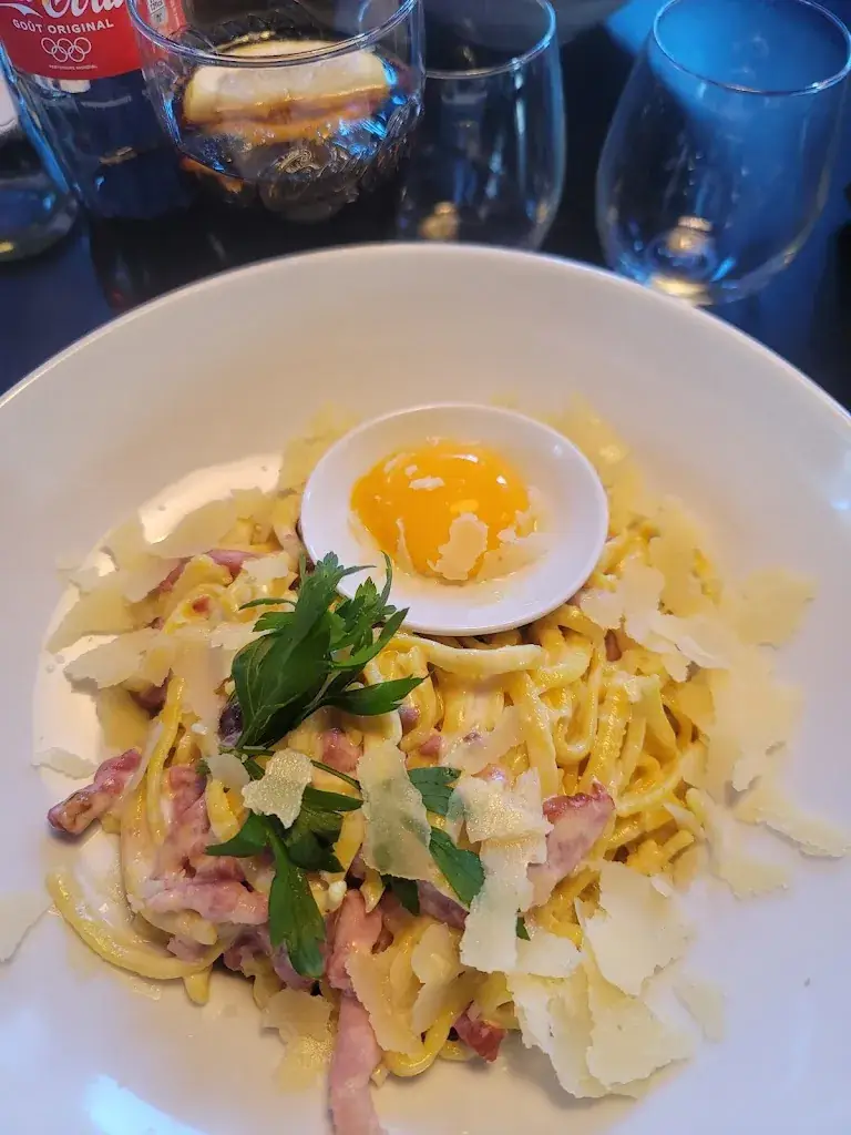 _IlonaGN__L'Arlecchino_Hautmont_review