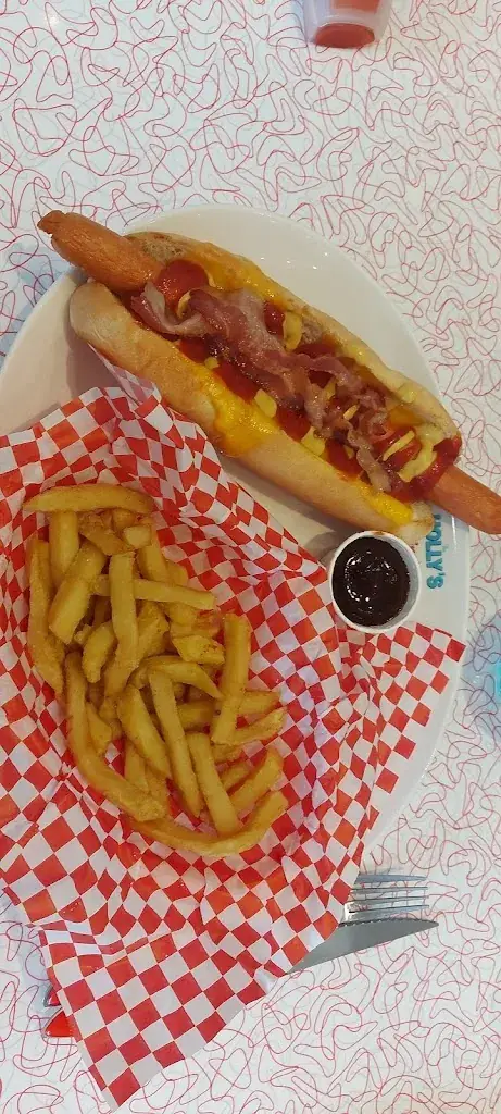 Menu_Holly's Diner_Louvroil_image_6