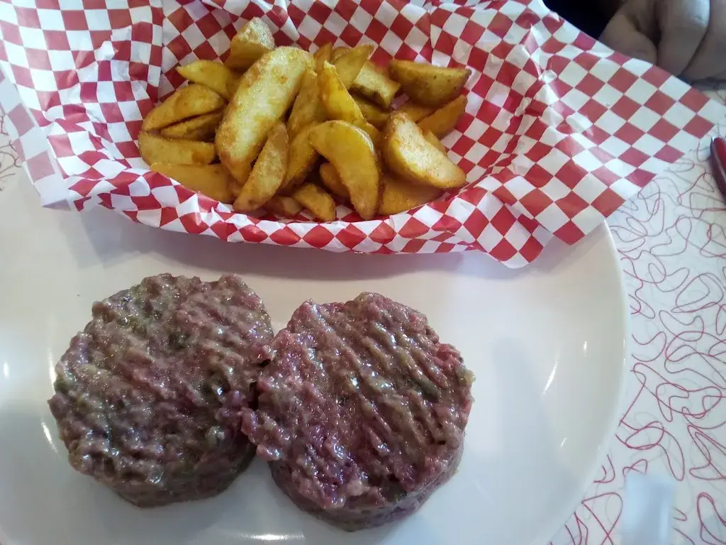 Menu_Holly's Diner_Louvroil_image_7