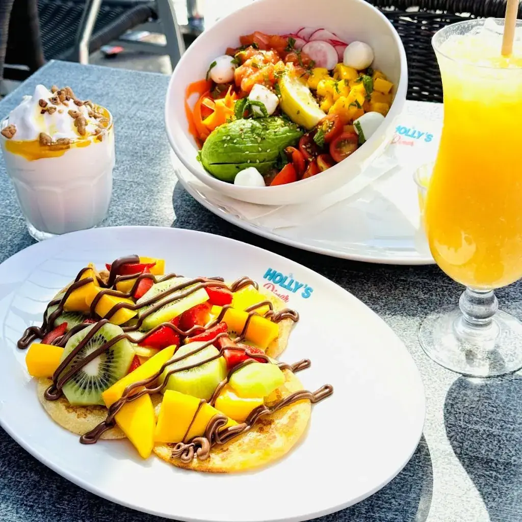 Holly's Diner_Louvroil_slider_image_3