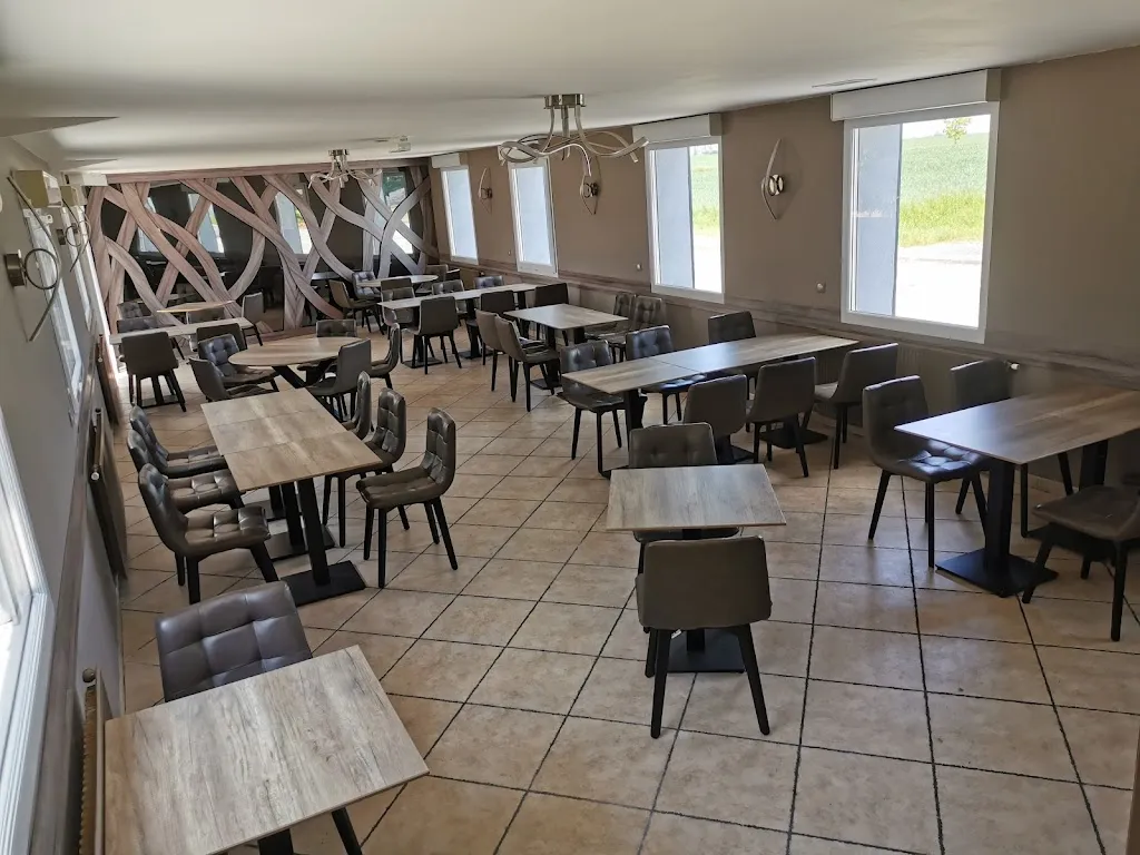 Estaminet Les Quatre Chemins_Herlies_slider_image_1