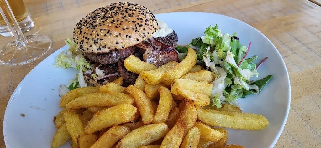 Estaminet Les Quatre Chemins_Herlies_slider_image_2