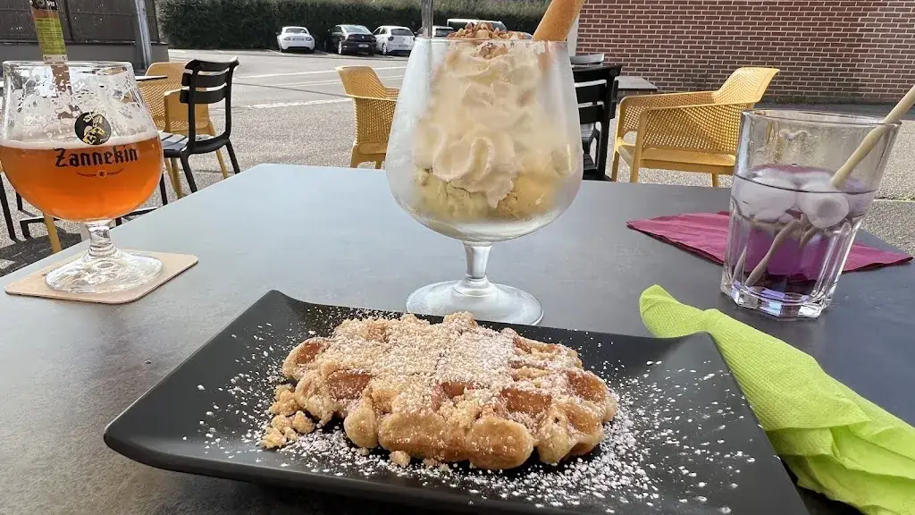 Le Café Des Orgues_Herzeele_slider_image_3