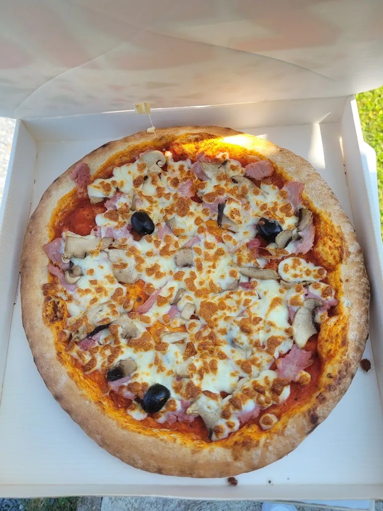 Laura TRAINEL_PIZZI_Hombleux_review