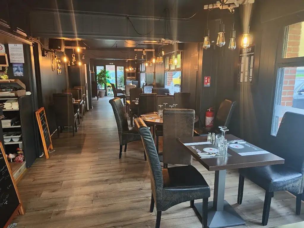 Aux mille oies Bergues restaurant in Hoymille