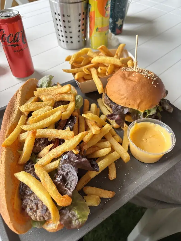 Laetitia J_Friterie L'Or D'Un_Hordain_review